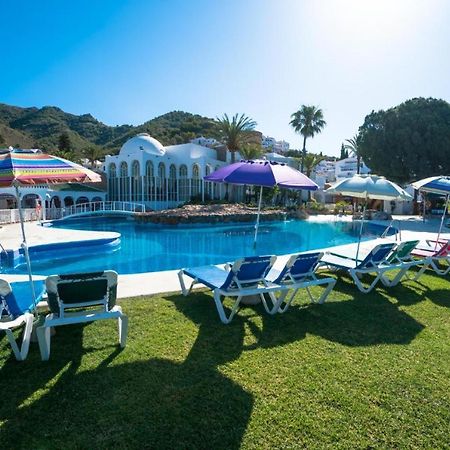 Lovely 2 Bedroom In Capuchinos, San Juan De Capistrano, Nerja Kültér fotó