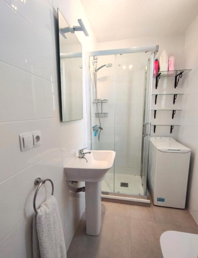 Lovely 2 Bedroom In Capuchinos, San Juan De Capistrano, Nerja Kültér fotó