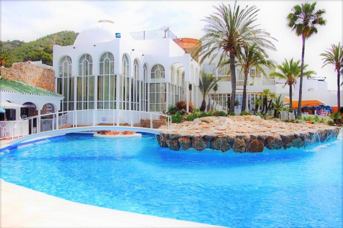 Lovely 2 Bedroom In Capuchinos, San Juan De Capistrano, Nerja Kültér fotó